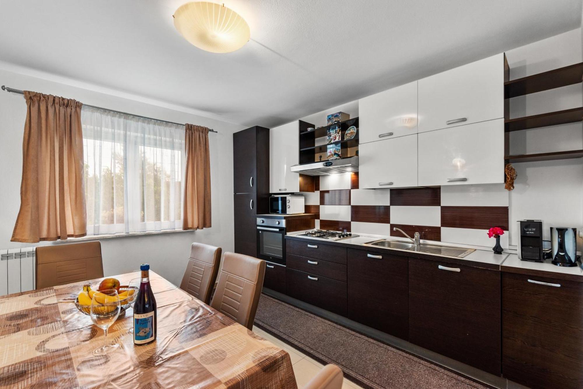 Alba Sanja I Teran Apartment Funtana Luaran gambar